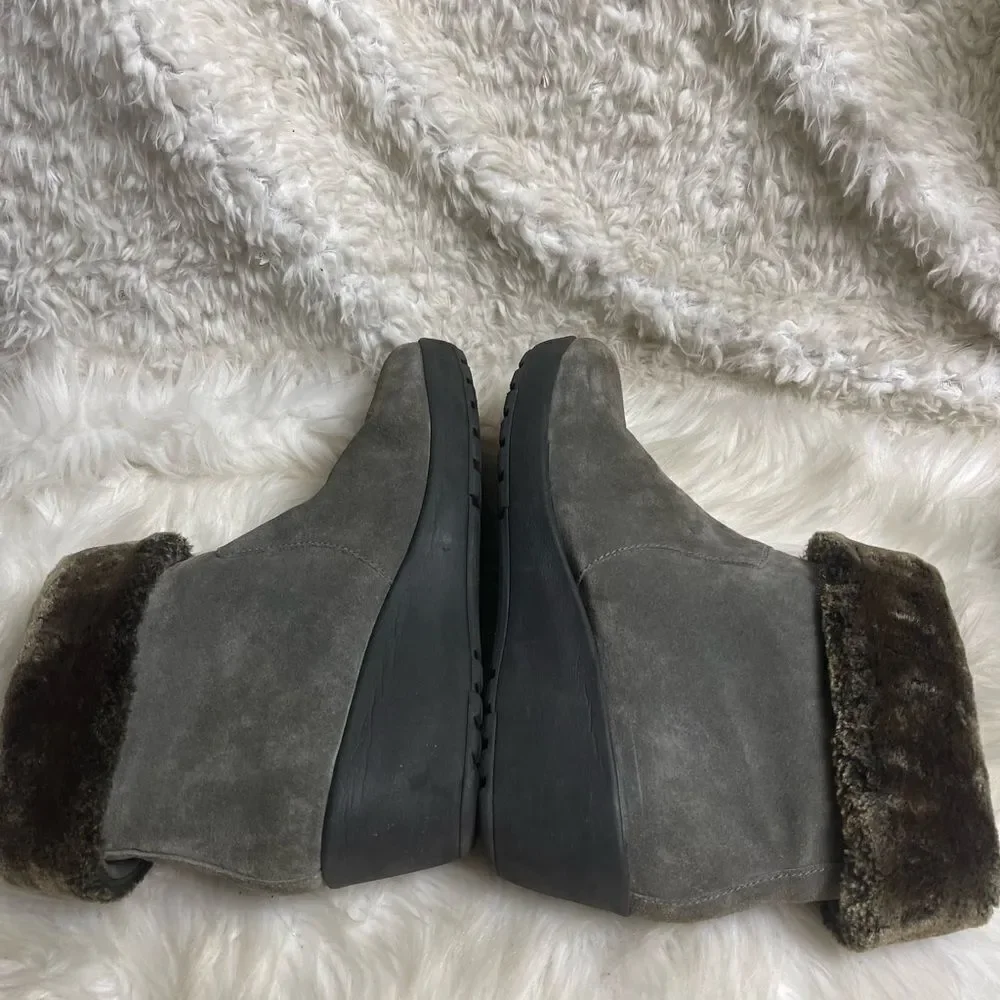 Easy Spirit leather suede gray ankle wedge Boots with faux fur accents size 12M